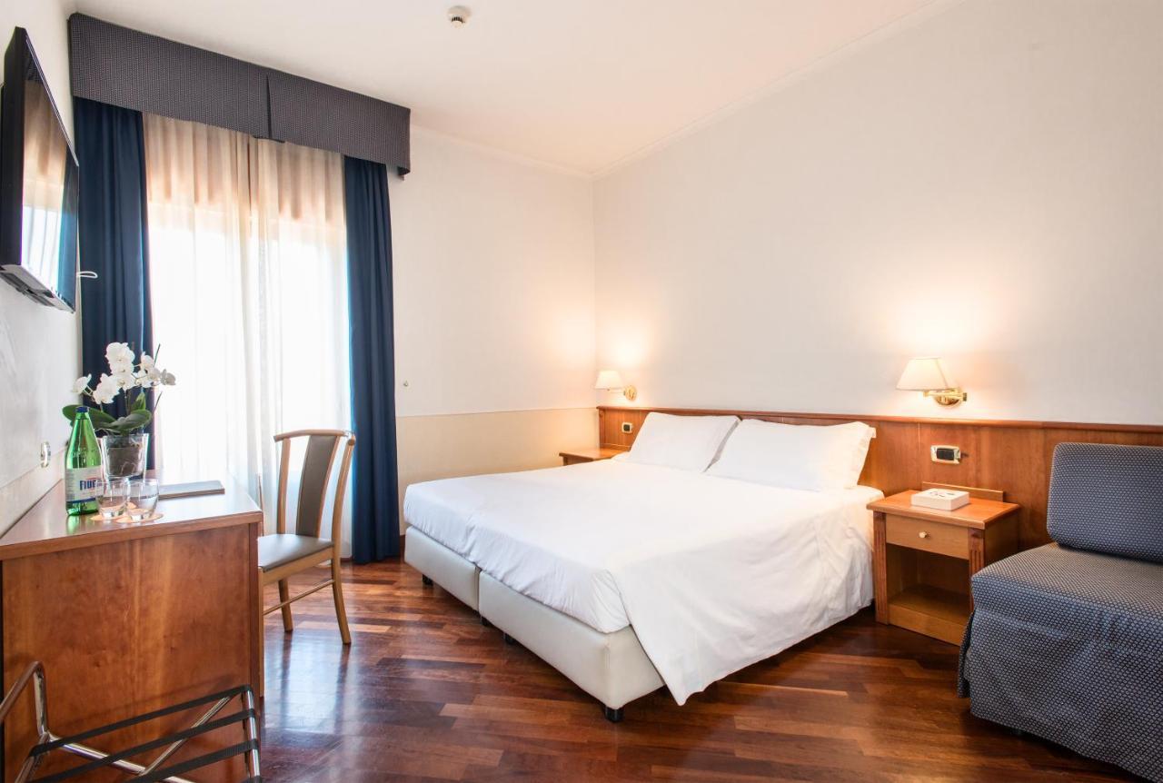 Atlantic Park Hotel Fiuggi Dış mekan fotoğraf