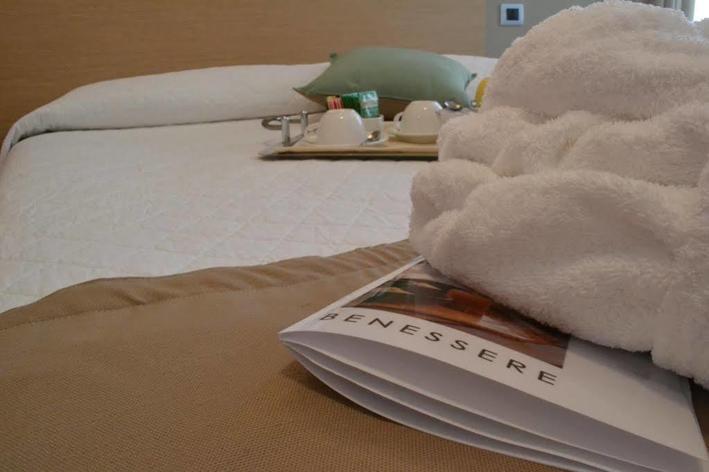 Atlantic Park Hotel Fiuggi Dış mekan fotoğraf